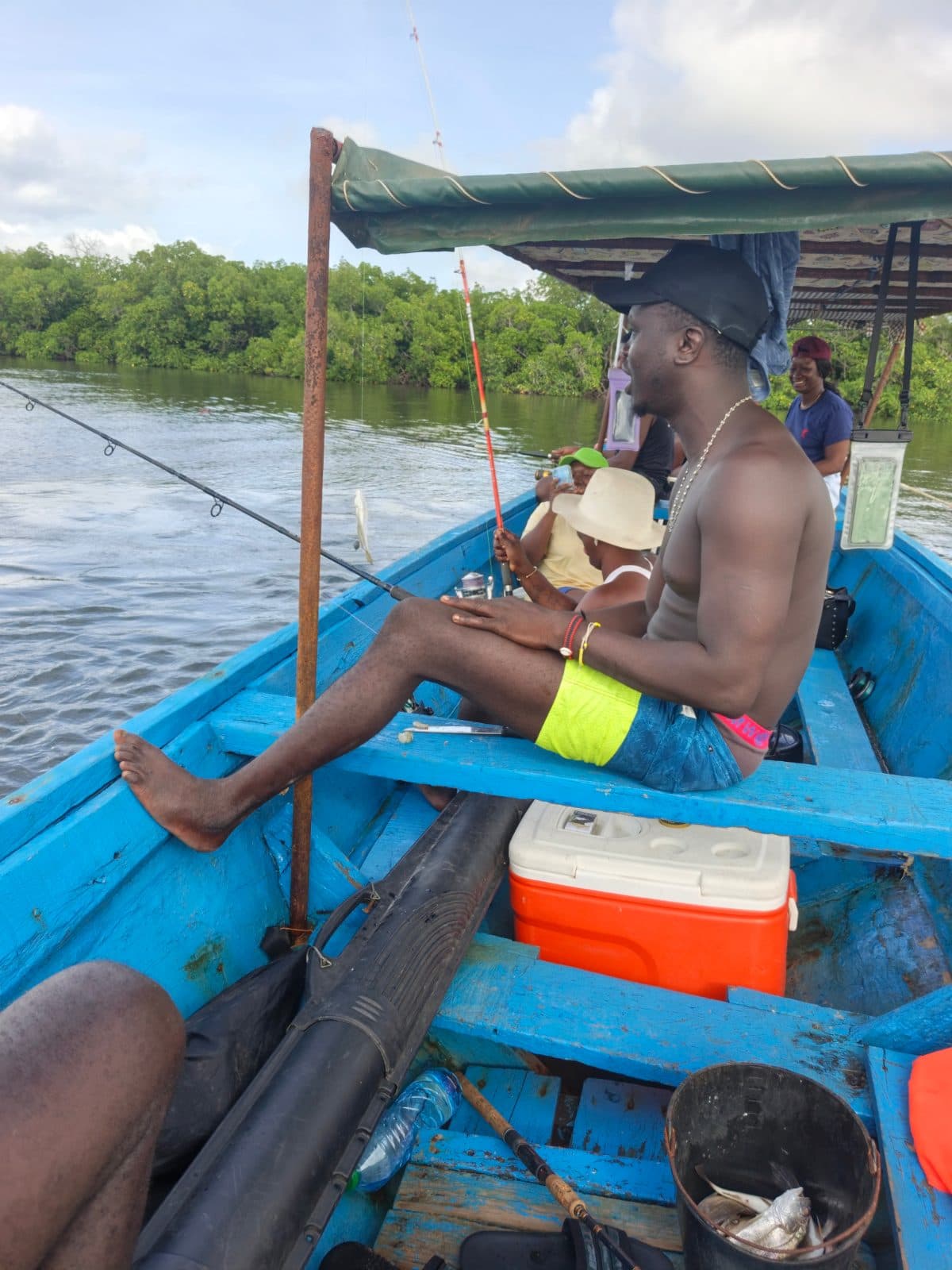 Adama badiane guide touristique
