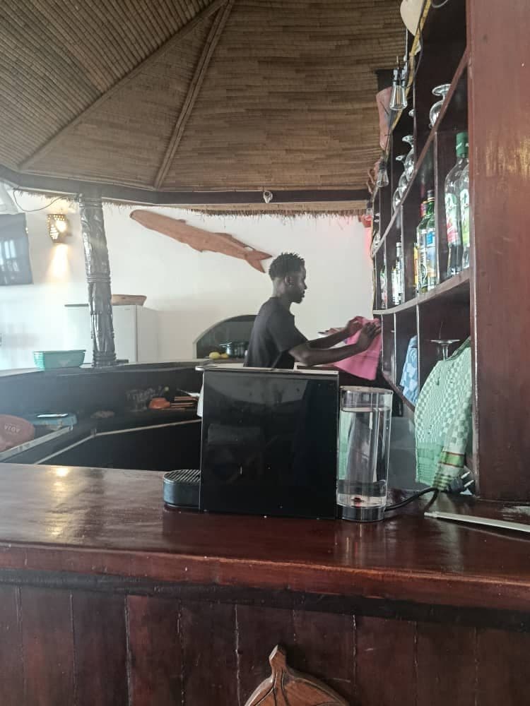 Chez vivi bar resto cap skirring